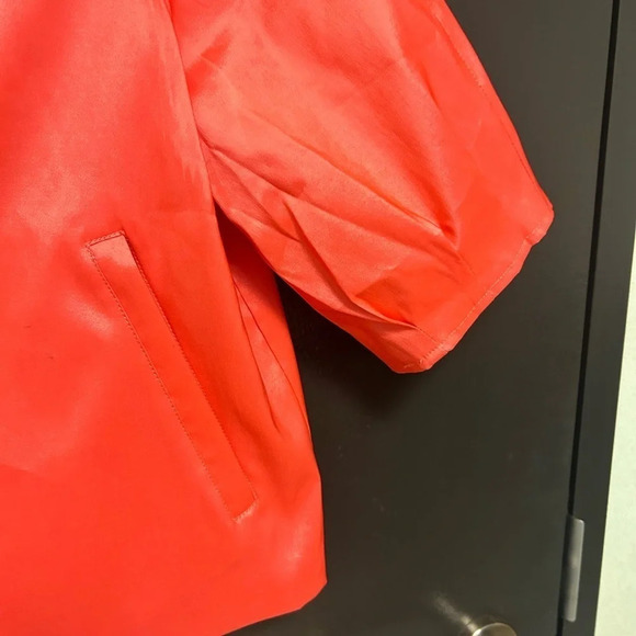 Samual Dong women’s S short sleeved jacket bright coral, kinda raincoat material - Picture 15 of 16